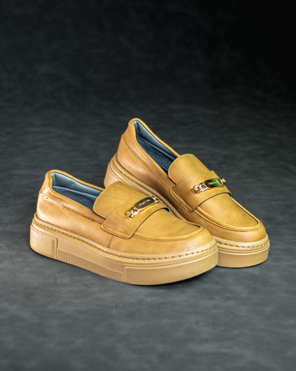 ZAPATILLAS UNISEX FASHION SUECAS 001